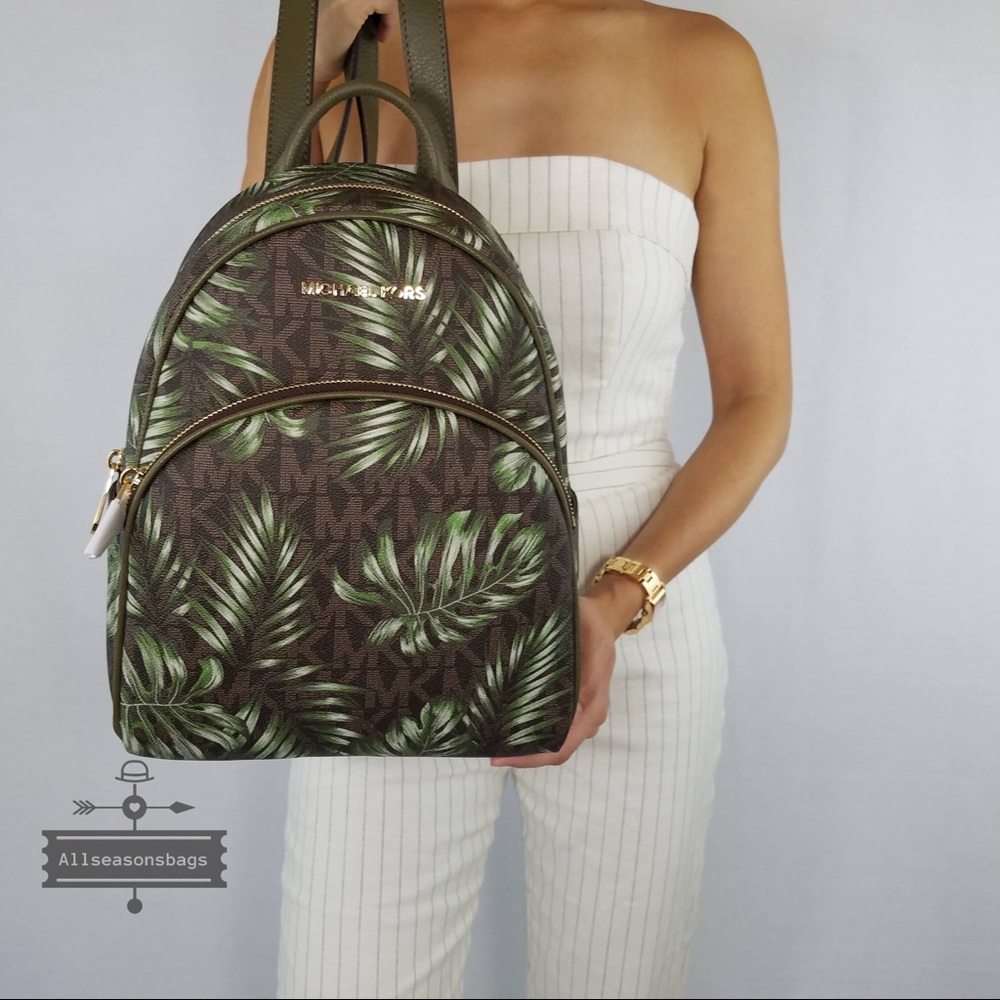Michael Kors Abbey Medium Palm Leaves Backpack Bag - Picture 4 of 7